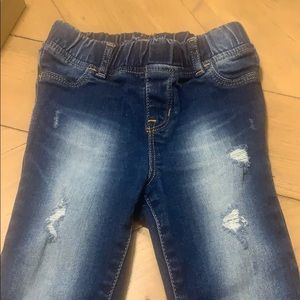 Gap legging Jean size 5 trendy ripped